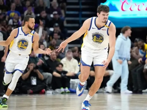 NBA》柯瑞稱荷蘭中鋒波斯特是解方 勇士主帥：會給上場時間