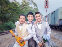 泰國驚現3人同性戀婚禮，創世界紀錄！