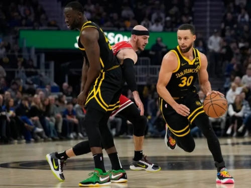 NBA》Curry為何這麼難守？禿曼巴曝他最危險時刻　嘴綠「這動作」無解