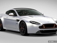 向特技飛行致敬　《Aston Martin V8 Vantage S Blades Edition》登場
