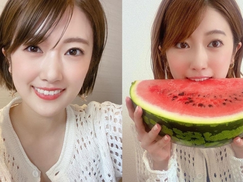 短髮萌妹子「樋口日奈」夏日大口吃西瓜　讓人看了瞬間清涼起來～
