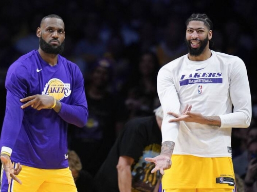 湖人大勝灰熊40分闖過首輪 今日NBA季後賽戰績