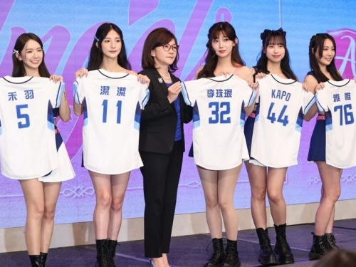 中職》李珠珢台灣生活感謝全部女孩罩 看超商無所不能超新奇