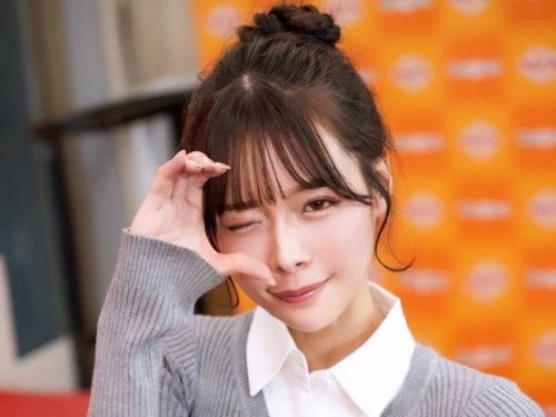 花火大會偶遇正妹老師「八木奈奈」！躲雨時把已訂婚的她睡走了！