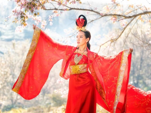 古代美女靠4招吸引追求者 私生活含蓄卻很高招