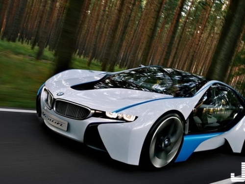 BMW爭榮寵擠下Audi成澳洲警察新歡！超跑BMW i8火力全開歹徒插翅也難飛