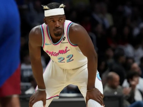 NBA》Butler回歸首戰　被問是否重新找回快樂？無奈回：不予置評