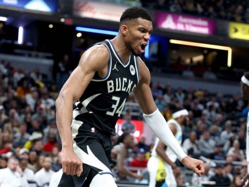 NBA》字母哥下半場得分爆走 公鹿19分大逆轉溜馬