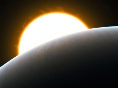 宇宙中的10個奇特的星體-熾熱的行星被塵埃雲包圍