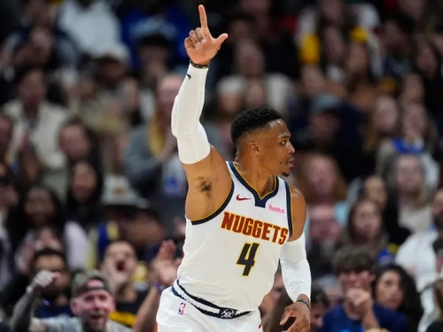 NBA》7年轉6隊差點沒球打！威少200次大三元史上第一人　心中只有感謝