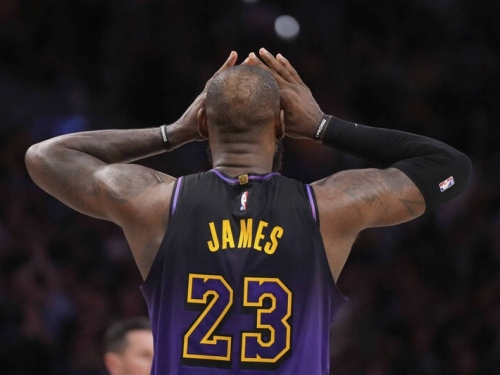 NBA》湖人關鍵時刻8罰2中 詹姆斯：比賽48分鐘不能都怪罰球