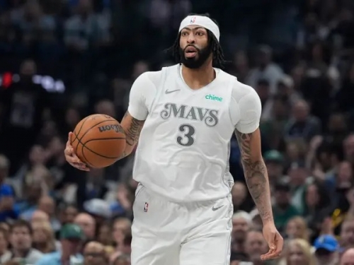 NBA》AD至少缺陣4周！傷勢評估出爐選擇保守治療　獨行俠內線空前危機