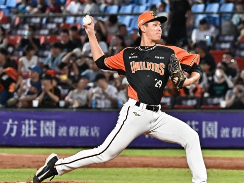 中職》獅隊21歲新秀鍾允華奪首勝 坦言只是開始