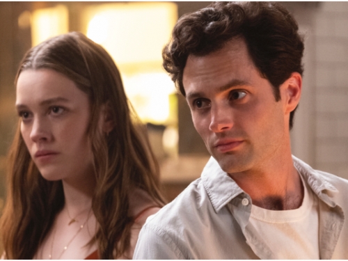 爛番茄評分超高！Netflix《安眠書店》第 2 季全數上線　網友：我很努力不被喬的性感吸...