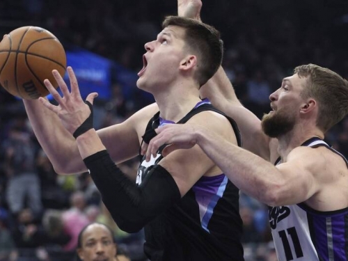 NBA》史上只有「小丑」約基奇辦得到！爵士23歲長人寫超罕見壯舉