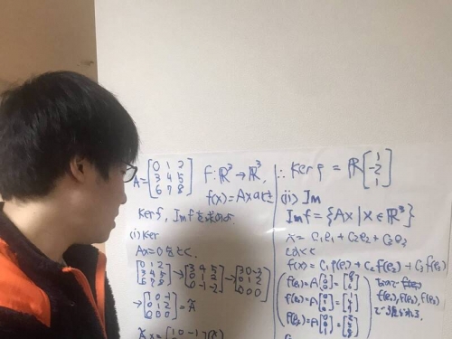 如何讓嬰兒停止哭鬧？ 日育兒大師推一招：講解數學公式