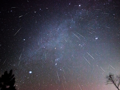 天文學家：可見宇宙的邊緣類似海平線