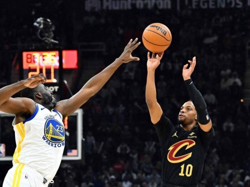 NBA》好慘！勇士被打爆吞敗 騎士豪奪開季10連勝