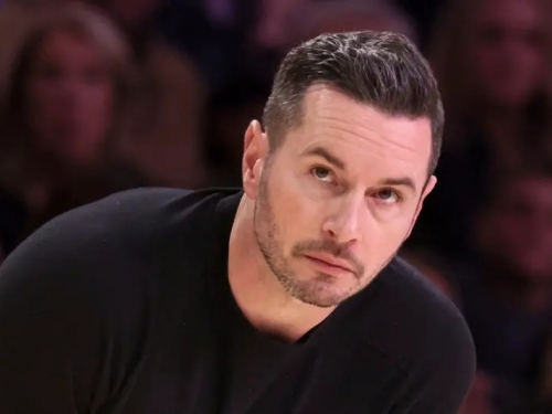 NBA》湖人主帥JJ Redick賽後演講　不只是「心靈雞湯」