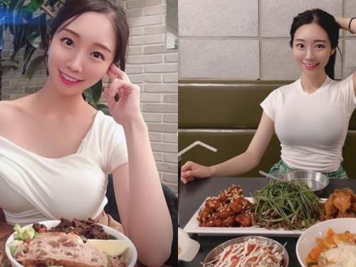 韓國大奶吃貨部落客「박유진」 緊身上衣大啖美食，讓人食指大動！