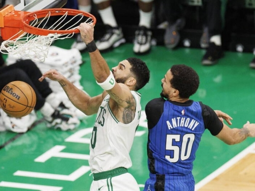 NBA》塞爾提克轟17顆三分彈 27分差痛宰魔術寫紀錄