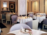 迪拜: 豪華, 豪華和更豪華