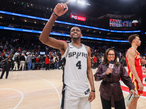 NBA》決勝2.9秒！妙傳溫班亞瑪殺死比賽 福克斯親曝贏球關鍵