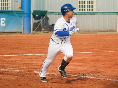 中職》打擊大混戰！富邦姚冠瑋再見安打逆轉勝樂天巨人