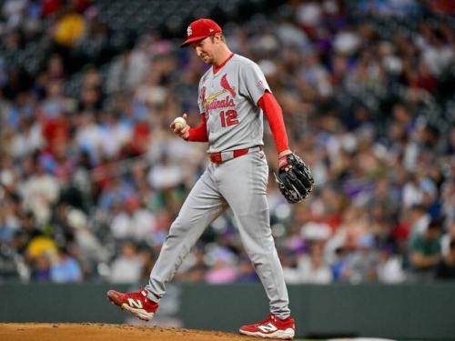 MLB》近12場先發0勝7敗 前韓職MVP費德遭紅雀DFA