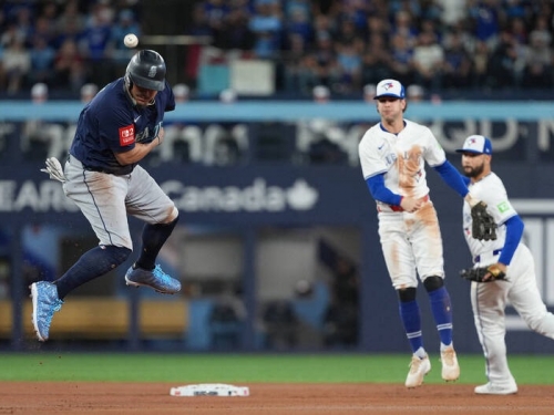 美聯冠軍賽》用生命擋球？ 水手奈勒離奇妨礙守備讓對手爆氣開罵