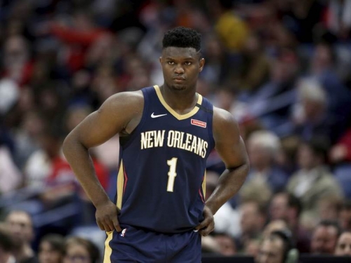 老闆娶了球員 還需要付薪水嗎？