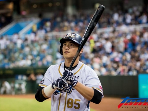 猿隊包辦6月投打MVP 朱育賢長打率破1