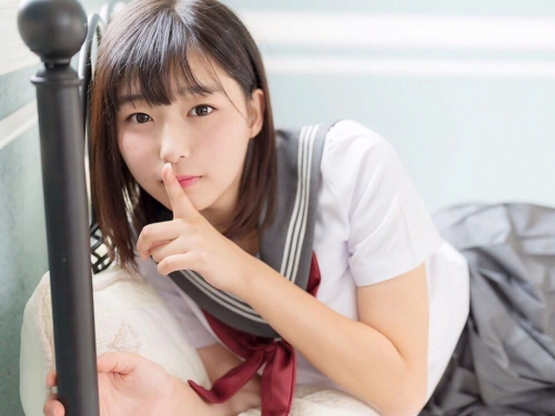 「噓～學長這是我們的小秘密！」制服櫻花妹「我妻ゆりか」床上女友視角禁忌私撩　