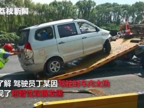 買車3年不知有空調！奇葩男熱到「自撞翻車」...網傻眼