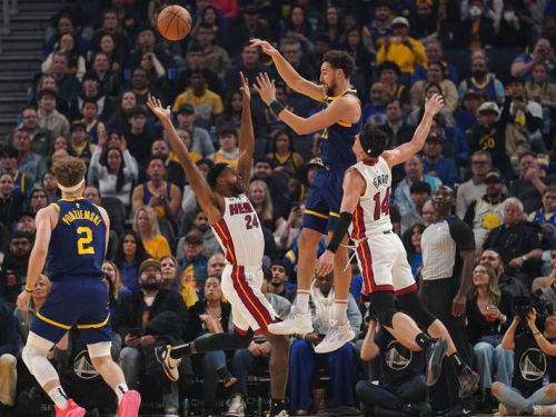 NBA》勇士慘遭熱火「封鎖」 K湯點出球隊進攻停滯問題