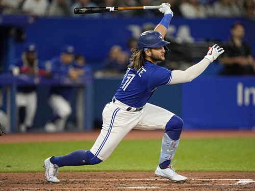 MLB》3年約涵蓋所有薪資仲裁年！ 藍鳥綁住美聯安打王