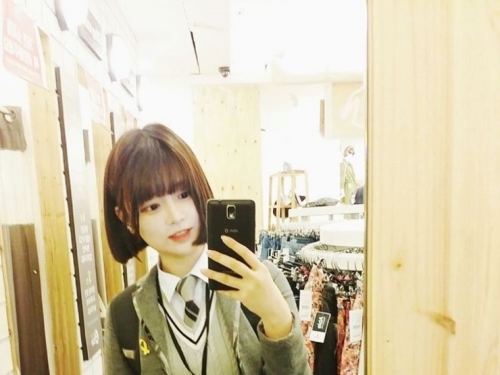 小清新９４讚！清純「短髮高中妹」制服魅力無法擋，讓人小鹿亂撞像回到初戀～