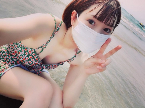 短髮口罩姬YouTuber「丸の內OLレイナ」淫片流出　浴室「女女互揉」蕾絲力炸裂