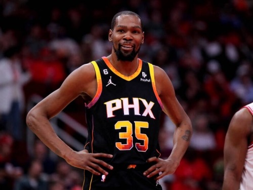 NBA》「沮喪」杜蘭特狂傳16助攻締大三元！ 率太陽輕取火箭止敗