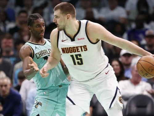 NBA》約柯奇大三元領銜 最後讀秒聯手穆雷驚險退黃蜂