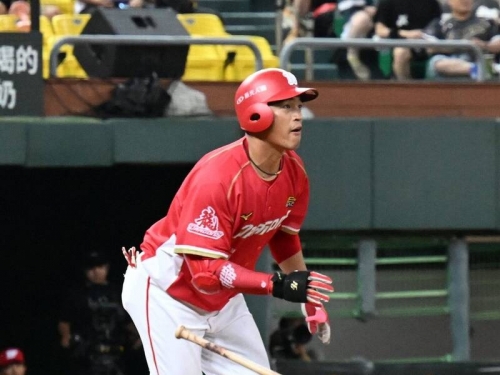 中職》轉戰味全首奪MVP 朱育賢感謝教練給方向