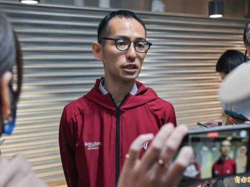 中職》大戰前夕宣布沈鈺傑轉任顧問 樂天領隊親上火線說明