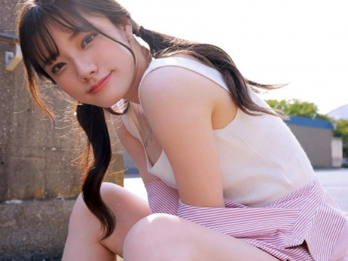 一週年慶！　20歲D罩杯超絕美少女「宮下玲奈」AV出道滿一年紀念作品4月發售！