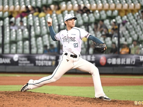 中職》大戰兄弟派「超級奇兵」 台鋼日籍投教解釋原因