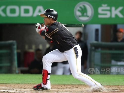 桃猿火力猛破4紀錄 中職總冠軍賽取得2勝領先