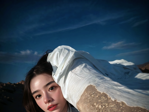 Desert White Rose