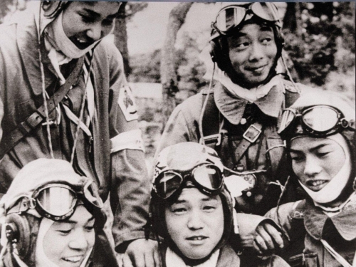 盤點日軍神風特攻隊飛行員，生活中的11個真實悲慘細節