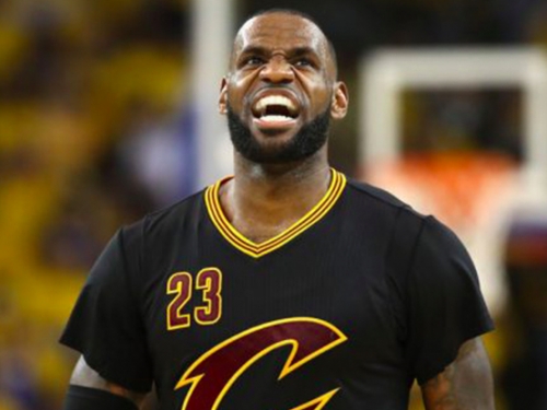 滿滿的尊敬！詹皇全力為騎士而戰 繳場均大三元霸氣宣告:「我會再回來!」