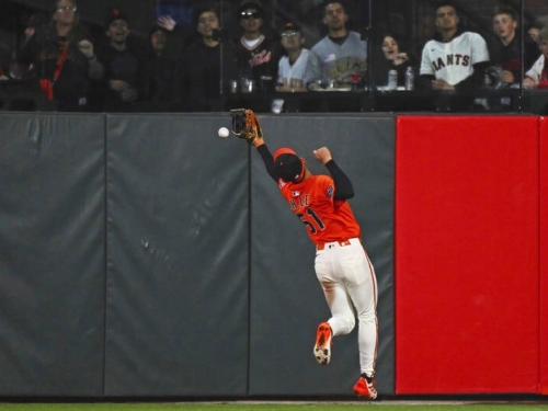 MLB》李政厚3安猛打讓道奇吞7連敗 守備瑕疵讓巨人教頭緩頻
