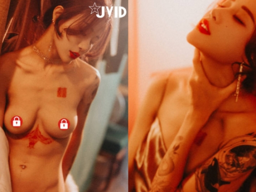色性戲子「雙囍」後台更放蕩，「騷乳細腰」享受濕潤的交纏！